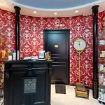 Grand Gallia & Londres Hotel 4*