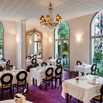 Grand Gallia & Londres Hotel 4*