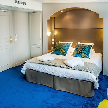 Grand Gallia & Londres 4* 루르드