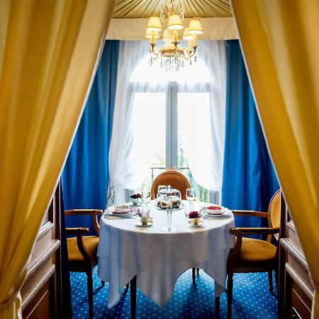 Grand Gallia & Londres Szálloda