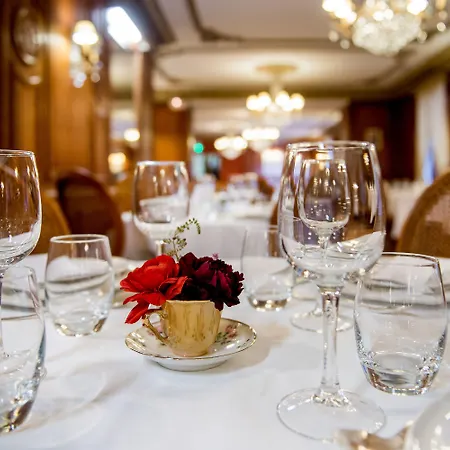 Grand Gallia & Londres Hotel 4*