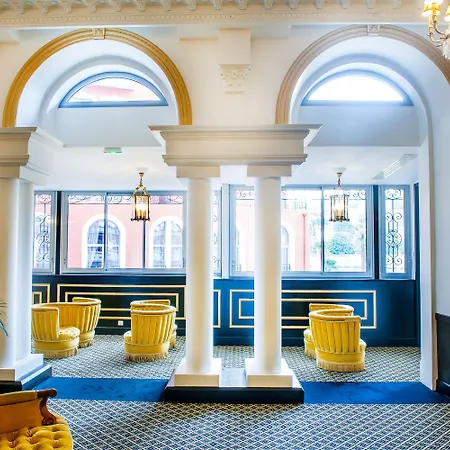 Hotel Grand Gallia & Londres 4*