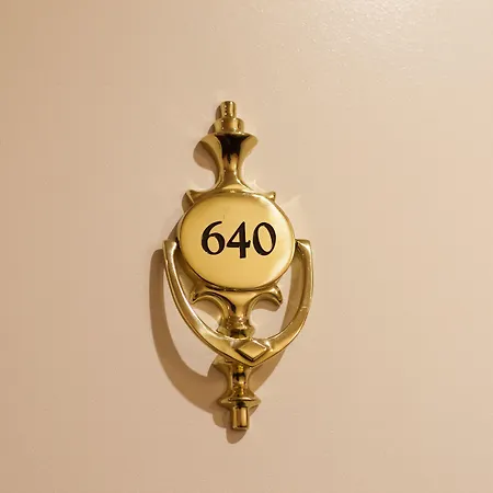 Grand Gallia & Londres 호텔 4*