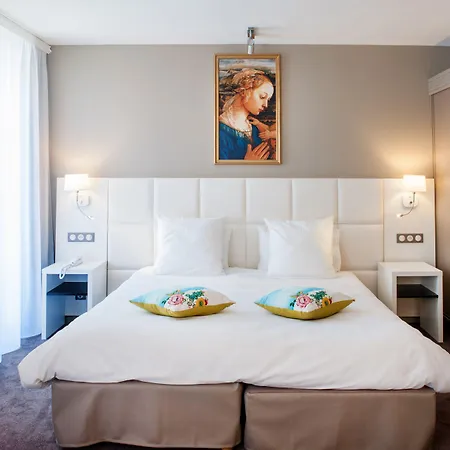 Grand Gallia & Londres 호텔 4*