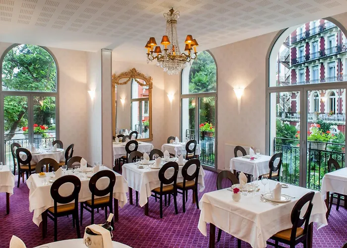 Grand Gallia & Londres ホテル 4*