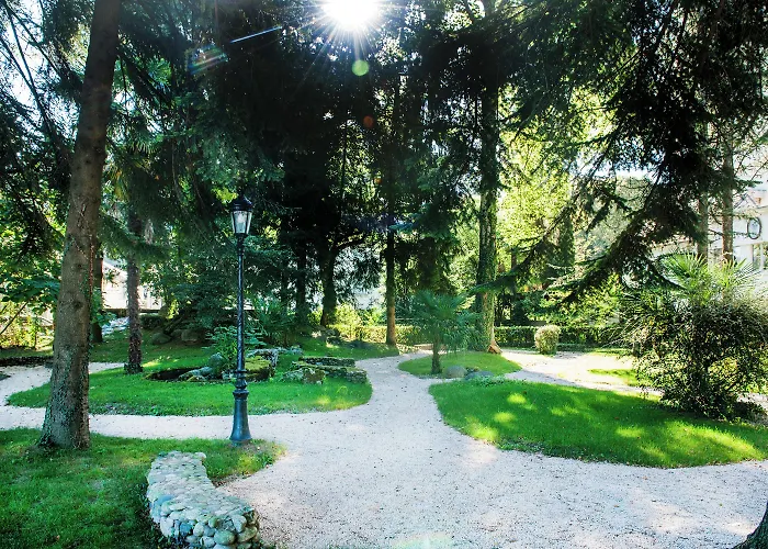 ホテル Grand Gallia & Londres ルルド