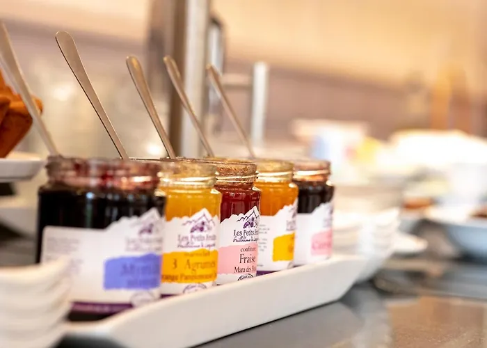 ホテル Grand Gallia & Londres 4*