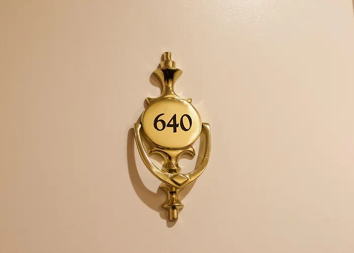 Grand Gallia & Londres Hotell 4*