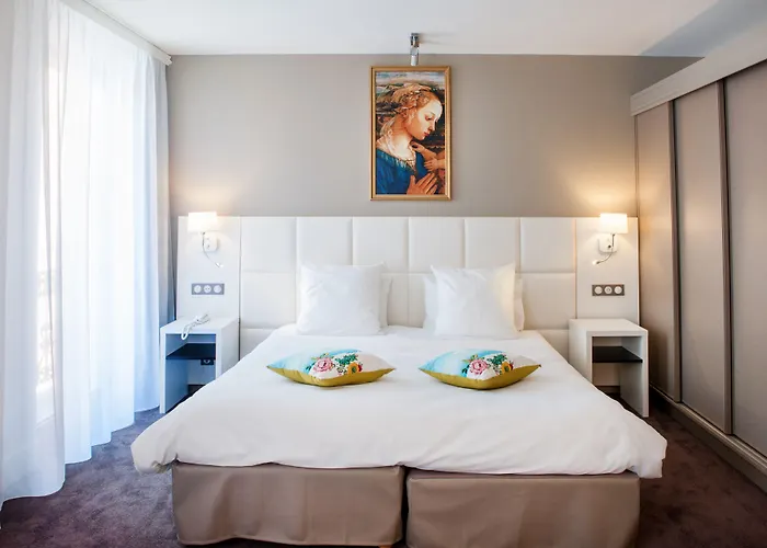 Grand Gallia & Londres Hotell 4*